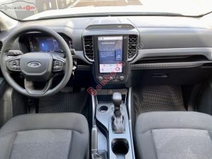 Xe Ford Ranger XLS 2.0L 4x2 AT 2024