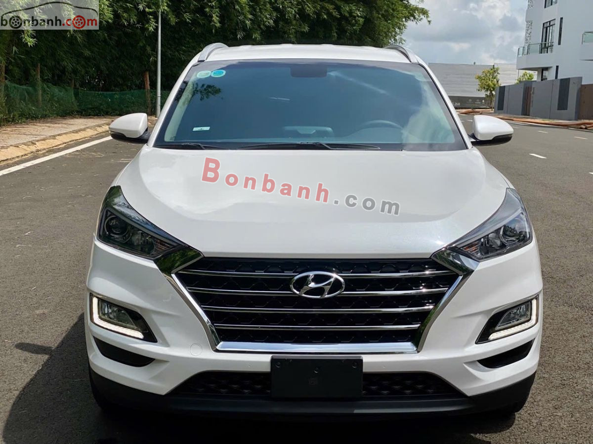 Hyundai Tucson 2.0 AT Tiêu chuẩn 2021