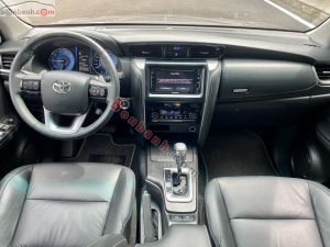 Xe Toyota Fortuner 2.4G 4x2 AT 2020