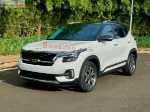 Xe Kia Seltos Premium 1.6 AT 2023