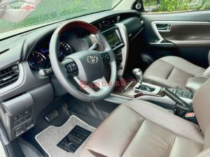 Xe Toyota Fortuner 2.4G 4x2 AT 2019