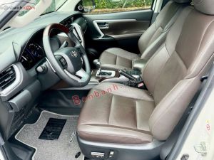 Xe Toyota Fortuner 2.4G 4x2 AT 2019