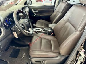 Xe Toyota Fortuner 2.4G 4x2 AT 2019