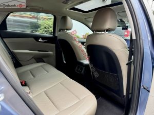 Xe Kia Cerato 1.6 AT Luxury 2019