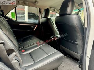 Xe Toyota Fortuner 2.4G 4x2 AT 2021