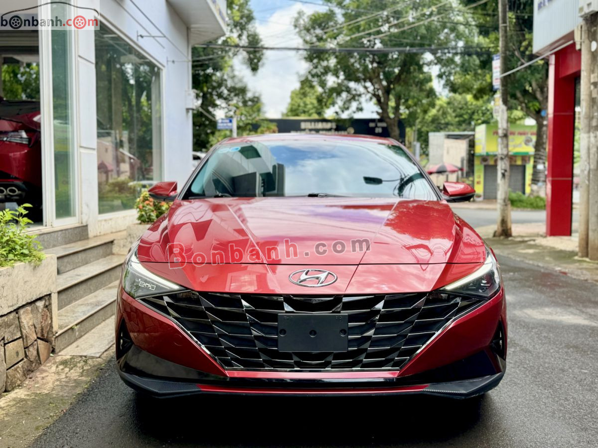Hyundai Elantra 1.6 AT Đặc biệt 2023