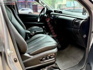 Xe Toyota Hilux 2.4E 4x2 MT 2016