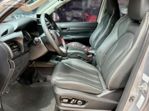 Xe Toyota Hilux 2.4E 4x2 MT 2016