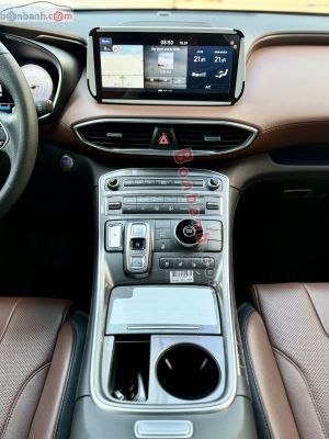 Xe Hyundai SantaFe Cao cấp 2.5L HTRAC 2021