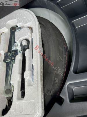 Xe Toyota Corolla Cross 1.8V 2024