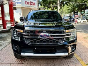 Xe Ford Everest Titanium 2.0L 4x2 AT 2024