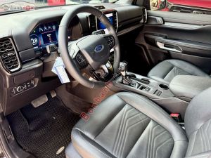 Xe Ford Everest Titanium 2.0L 4x2 AT 2024