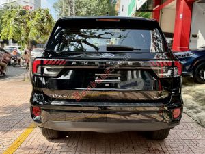 Xe Ford Everest Titanium Plus 2.0L 4x4 AT 2024
